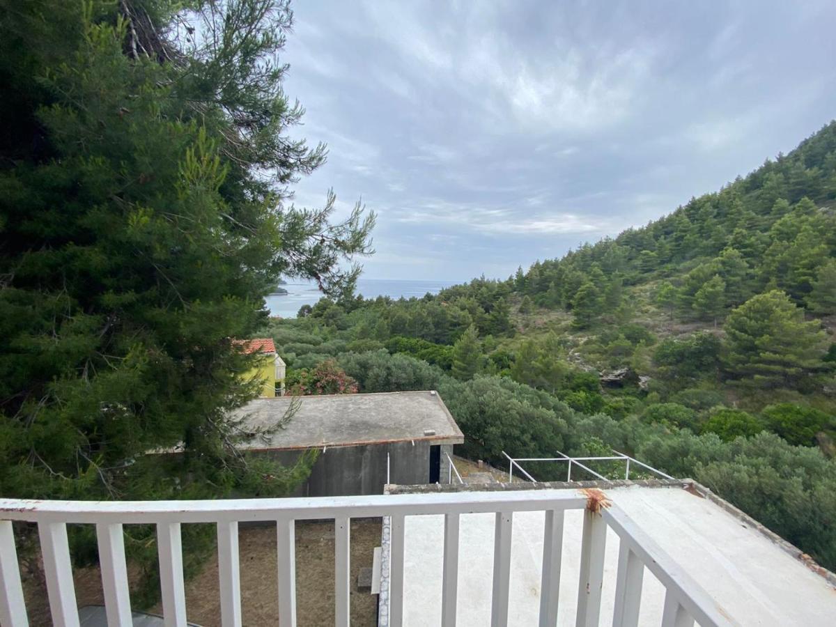 Apartman Ana Apartment Zuljana Bagian luar foto
